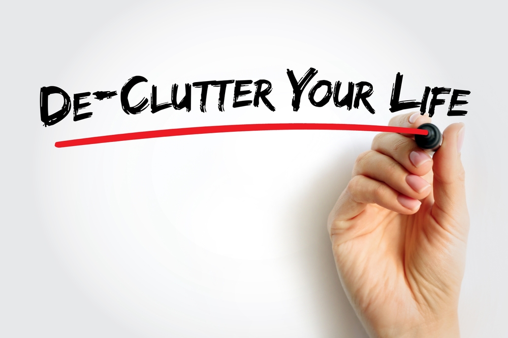 de clutter,your,life,text,quote,,concept,background